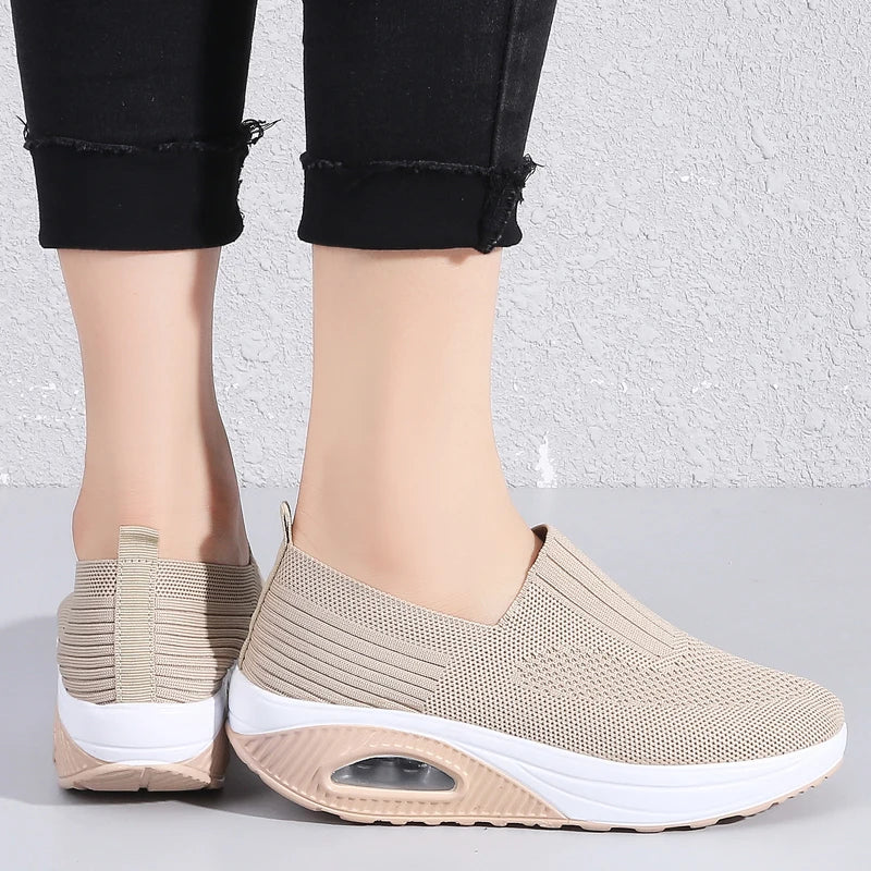 Zapatilla Casual estilo deportivas para mujer | Comodidad real para quienes pasan el día de pie