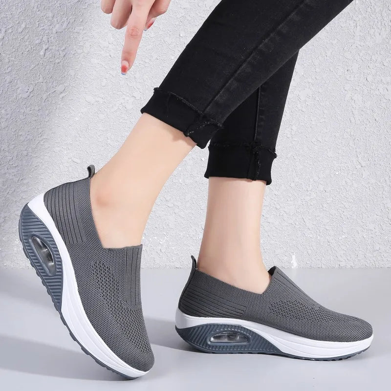 Zapatilla Casual estilo deportivas para mujer | Comodidad real para quienes pasan el día de pie