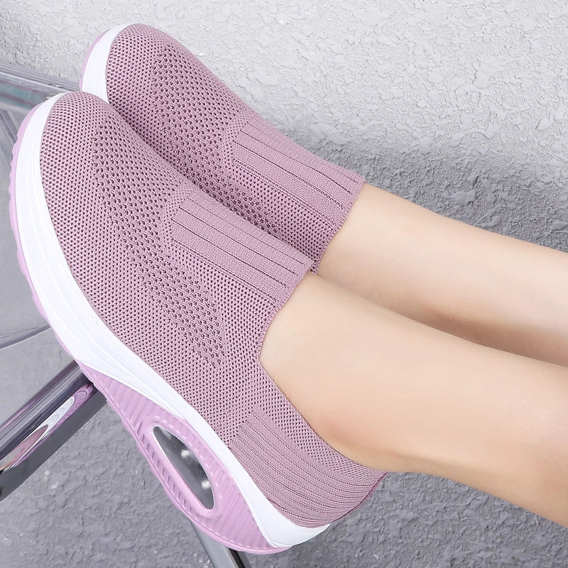 Zapatilla Casual estilo deportivas para mujer | Comodidad real para quienes pasan el día de pie
