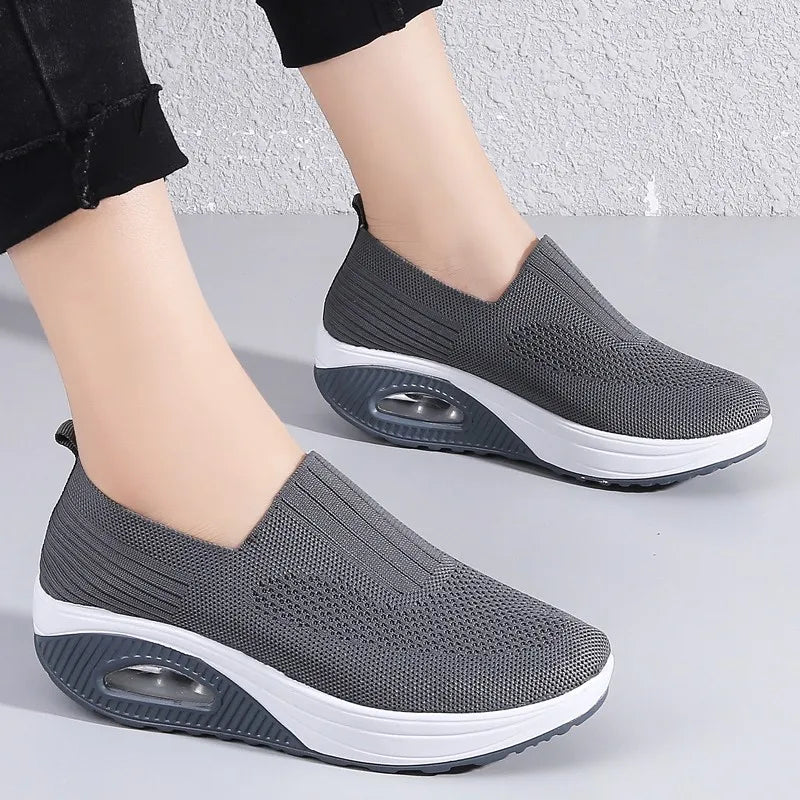 Zapatilla Casual estilo deportivas para mujer | Comodidad real para quienes pasan el día de pie